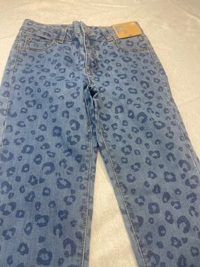 Girls' Light Blue Leopard-Print Stretch Jeans